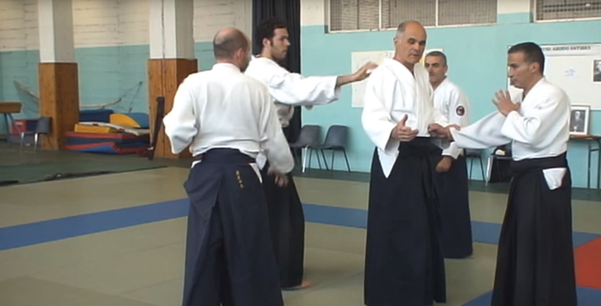 Ushiro eri dori kokyu nage - Explication par rapport aux quatre directions